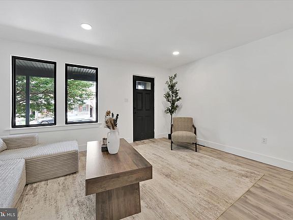 5th image of 628 4th St