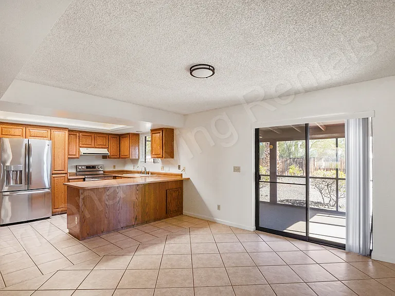 171 Impala Ln — Photo 6