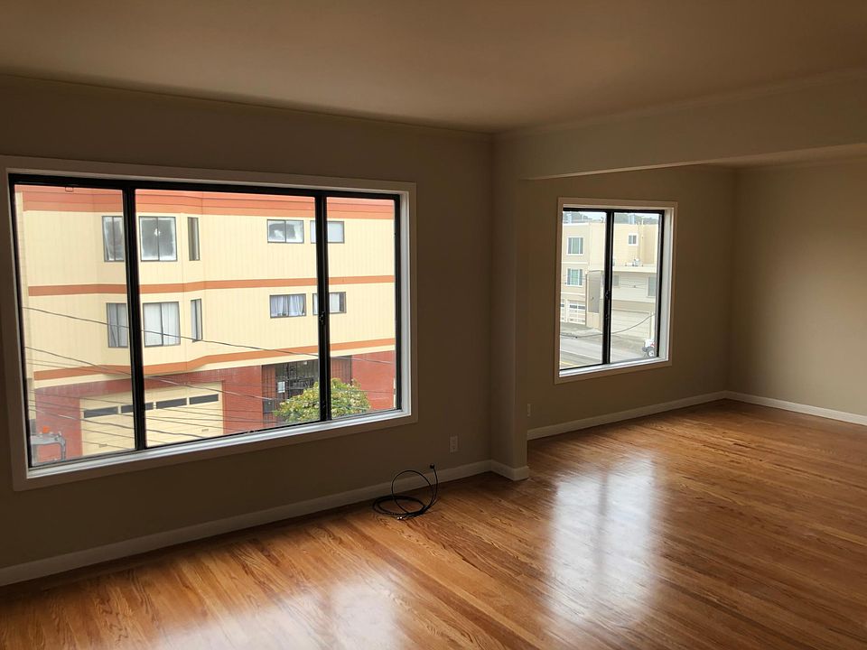 1st image of 2389 39th Ave