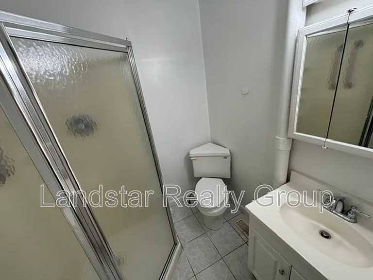 2127 Grinstead Dr #1 — Photo 22
