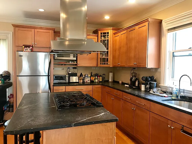 360-362 Dorchester St #3 — Photo 6