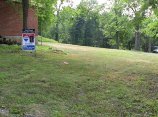 212 Elmore Rd, Pittsburgh, PA 15221