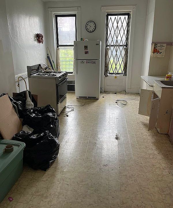 1st image of 233 E 88th St APT 5W
