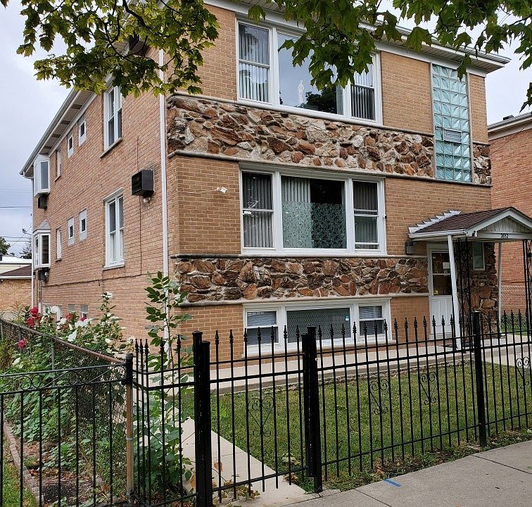 1st image of 2652 N Moody Ave