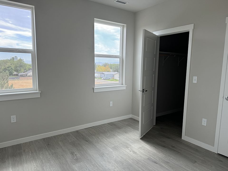 1st image of 532 N 44th St #11274594