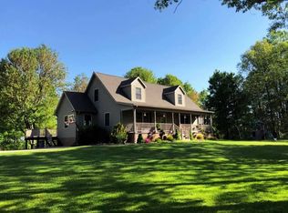 1015 Drift Ridge Rd, Spraggs, PA 15362
