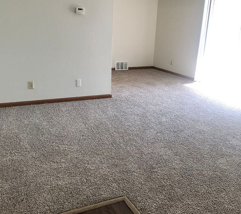 1st image of 1400 N 33rd St #153