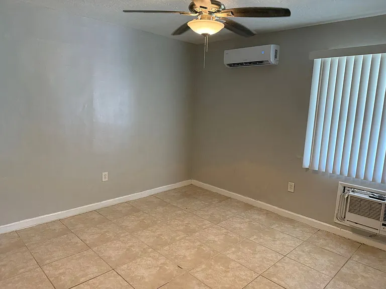 1701 Pasadena Dr — Photo 6