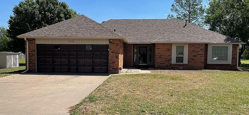 1st image of 1406 Dana Dr