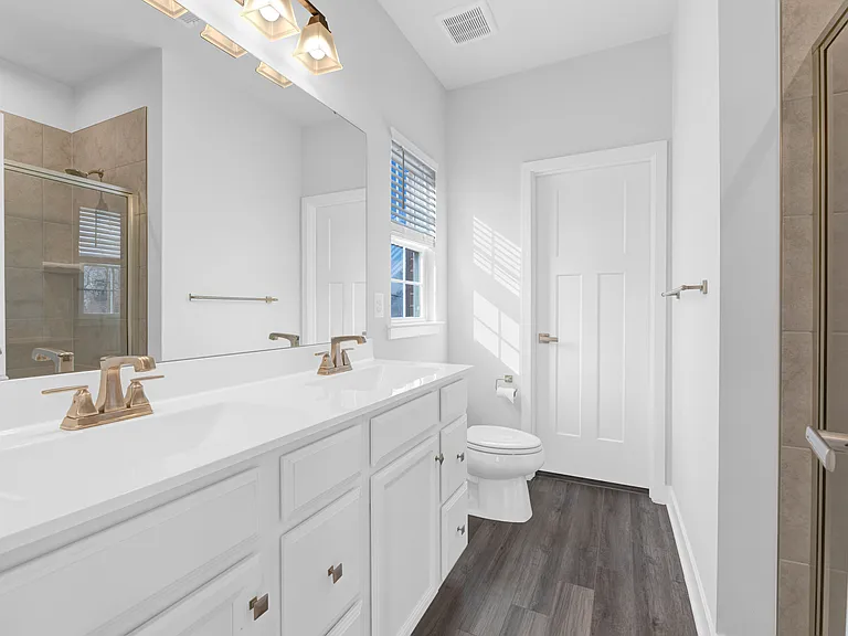2460 James Bank Rd SE — Photo 10