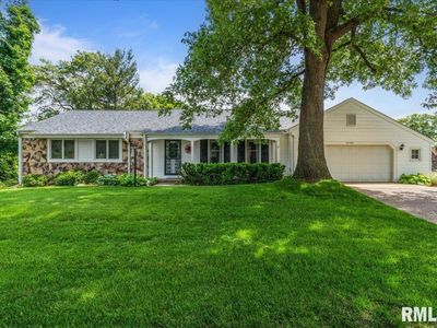 7700 37th Ave, Moline, IL, 61265