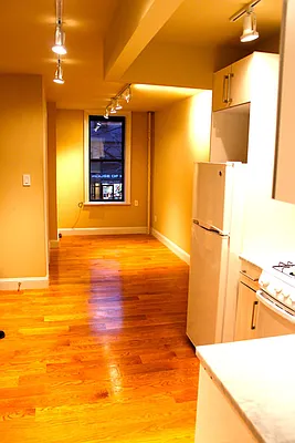 Rented by GRA Holdings | media 19