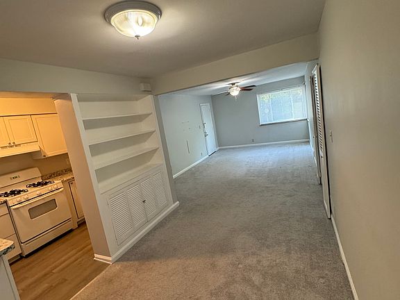 3rd image of 3080 Portsmouth Ave #3