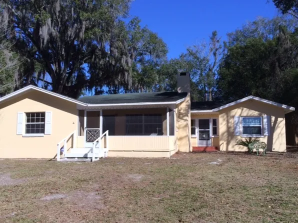 325 Magnolia Ave SW, Keystone Heights, FL 32656