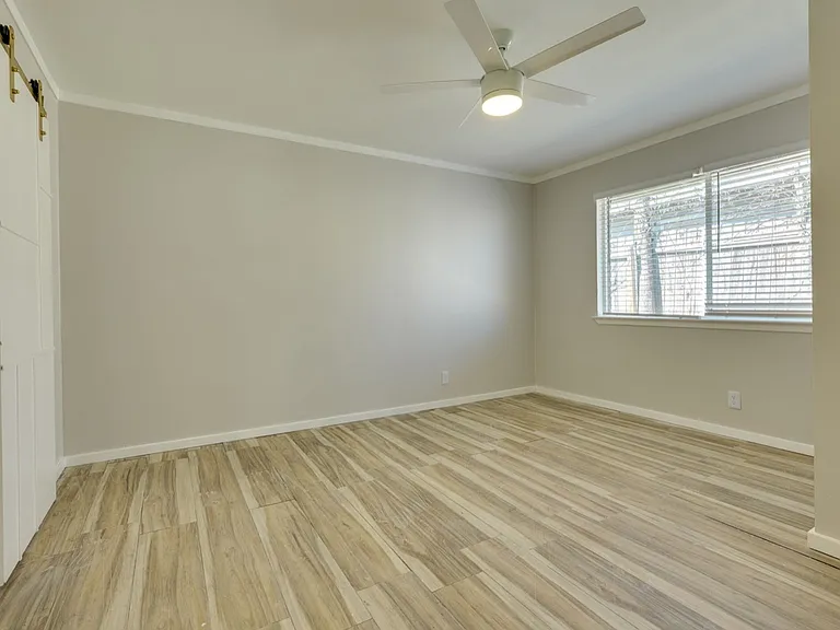 2410 Audubon Pl #A — Photo 10