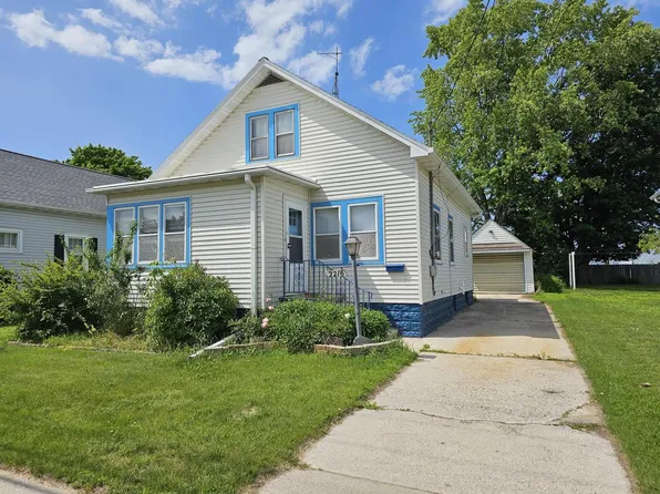 2216 12th STREET, Two Rivers, WI 54241