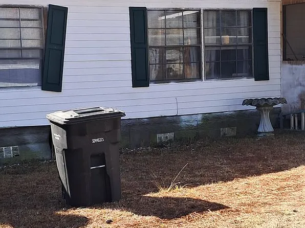 107 Linde Ln, Lugoff, SC 29078