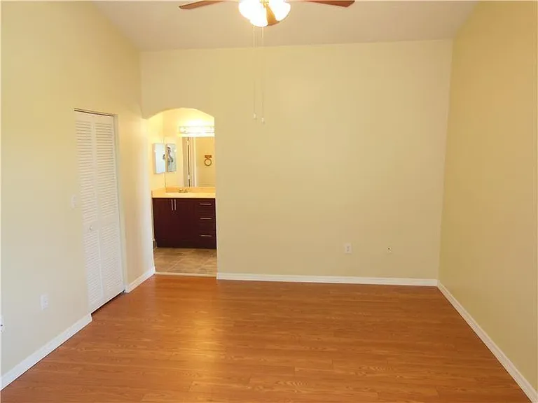 Expansive master bedroom with vaulted ceilings. Master Bedro