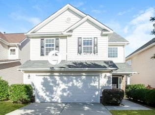 1075 Mountain Laurel Ct, Matthews, NC 28104