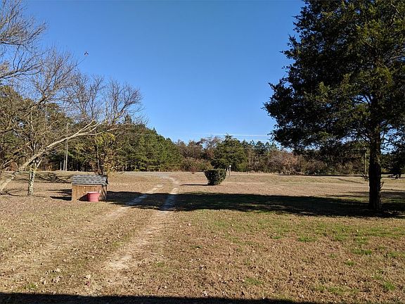 2nd image of 16052 Benns Church Blvd
