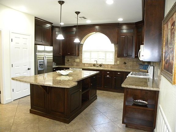 Custom Chef's Kitchen