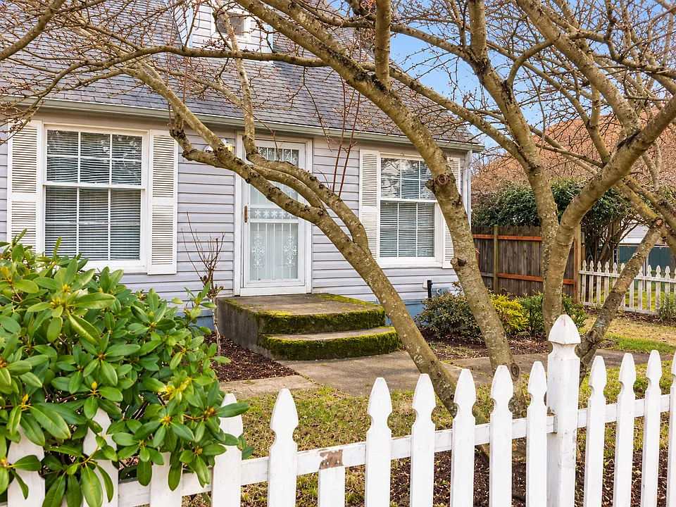 3127 SE 85th Ave