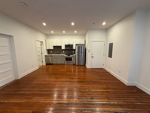 4 Elliot St #9 Photo 1