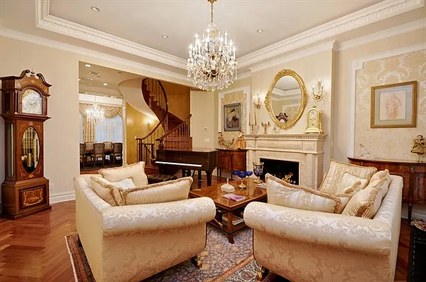 ニューヨーク 522 East 87th Street in Yorkville : Sales, Rentals