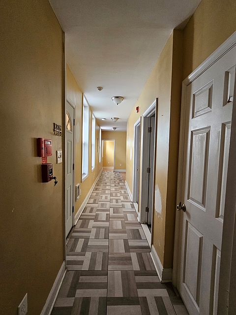 1st image of 240-42 W Glenwood Ave #1