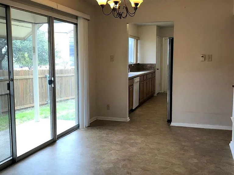 4002 Glenrock Dr — Photo 6