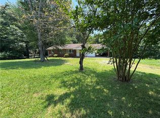 2512 Oak Ridge Rd, Oak Ridge, NC 27310