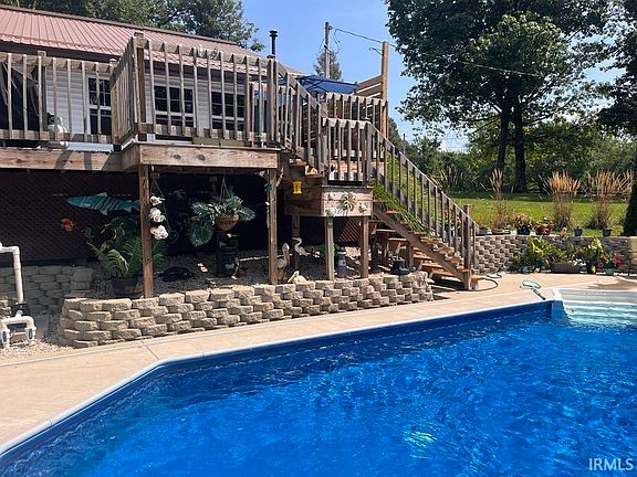 4th image of 6852 W County Road 575 S