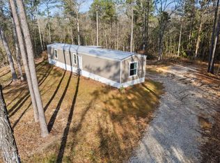 250 J D Broome Rd, Sumrall, MS 39482