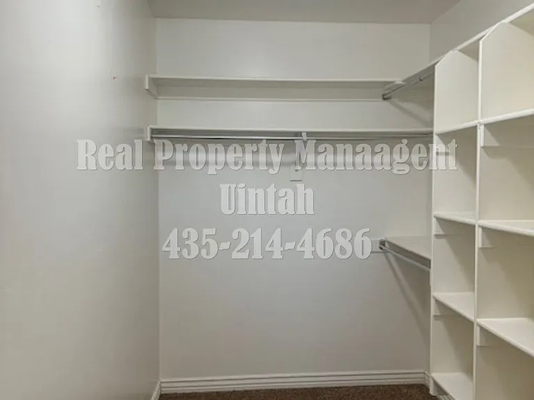 428 E Gray Fox Ln — Photo 19