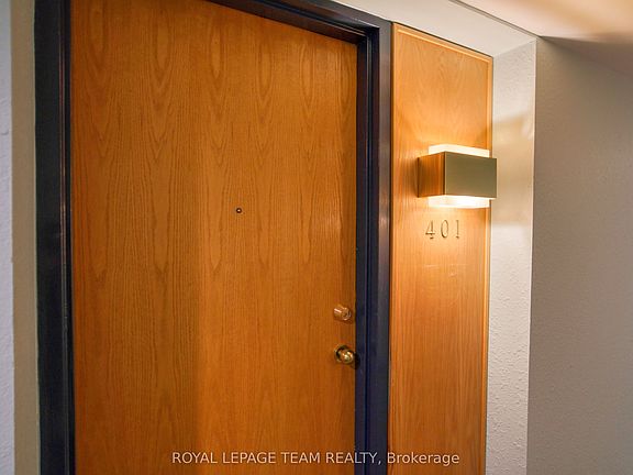 3rd image of 960 Teron Rd #401