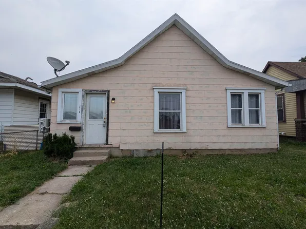 2818 S Walnut St, Muncie, IN 47302