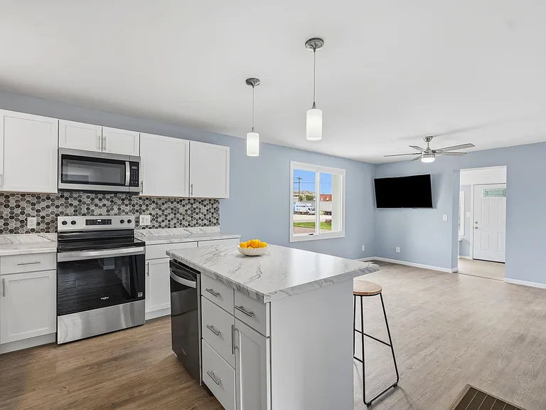 108 S Science St — Photo 25