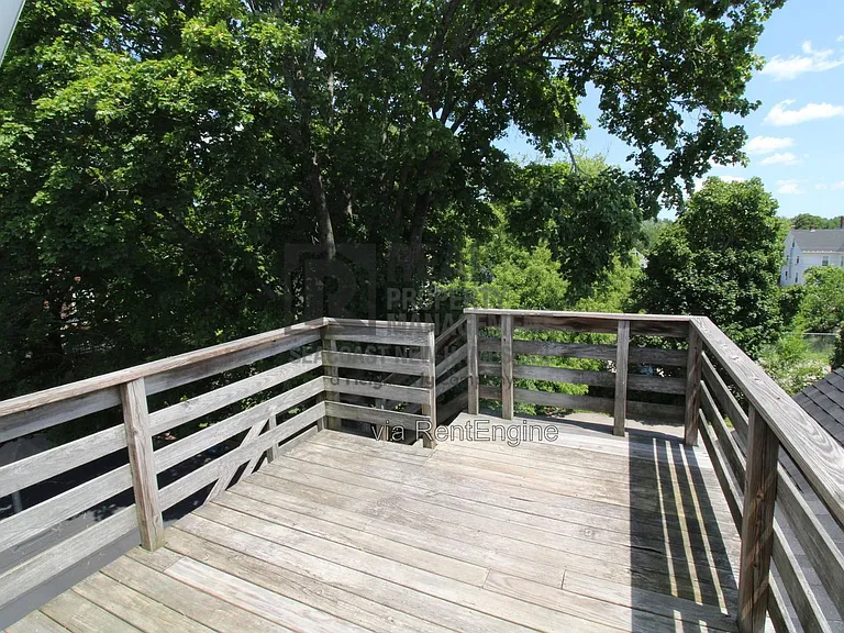 31B Park St — Photo 13