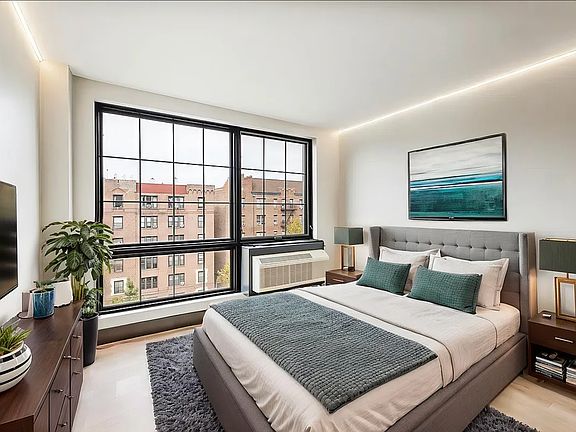 4th image of 88 Linden Blvd #4B