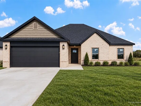 2412 Waters Ave, Pea Ridge, AR 72751