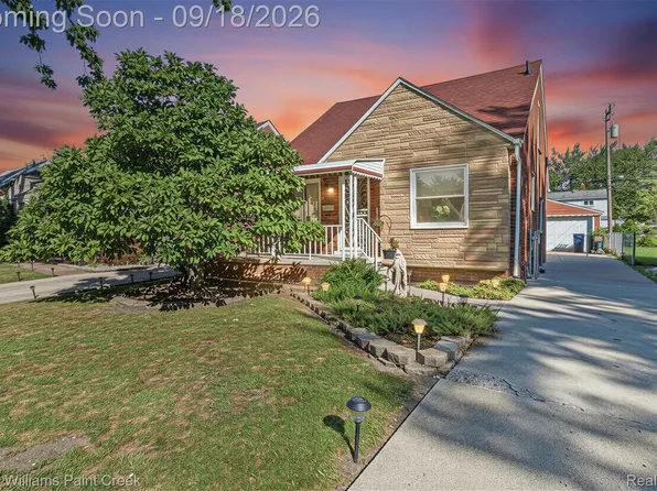 1966 Michigan Blvd, Lincoln Park, MI 48146