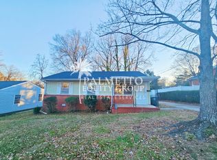 2307 Maywood St, Greensboro, NC 27403