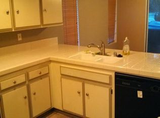 27442 Jasmine Ave, Mission Viejo, CA 92692