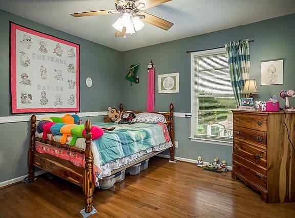 5th image of 4625 Meadow Cir