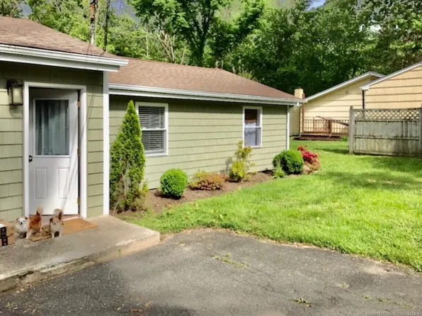 237 Stadley Rough Road, Danbury, CT 06811