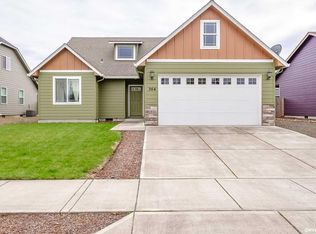 364 W Joy St, Lebanon, OR 97355