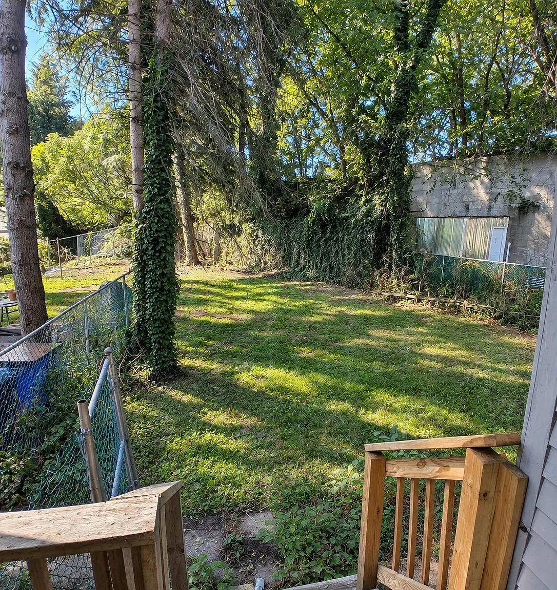 3 bed, $1,400 — Photo 4