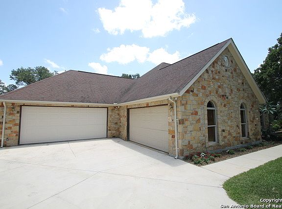 3rd image of 492 Rose Blossom Loop (4-Acres)