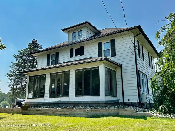 11918 Bishop Hwy, Lansing, MI 48911