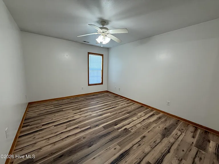 121 Arabian Ln #A — Photo 13